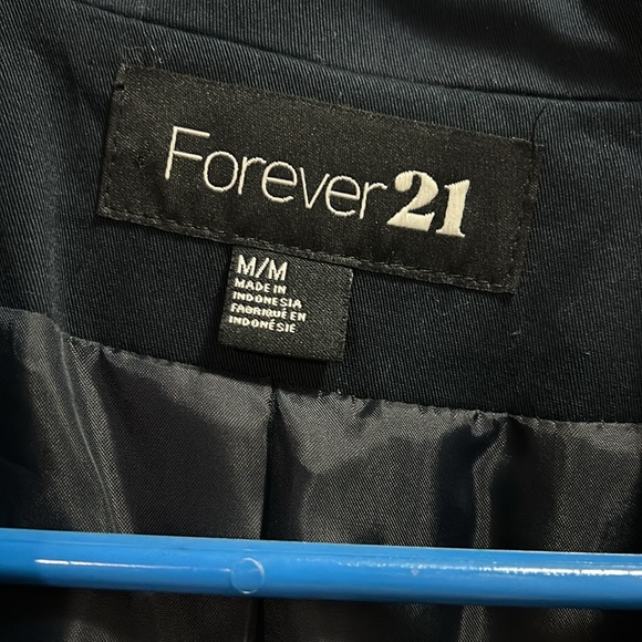 Forever 21 navy blue blazer - Picture 2 of 4